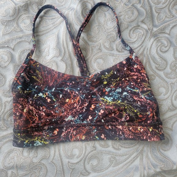 Lululemon size 4 sports bra - Picture 2 of 2